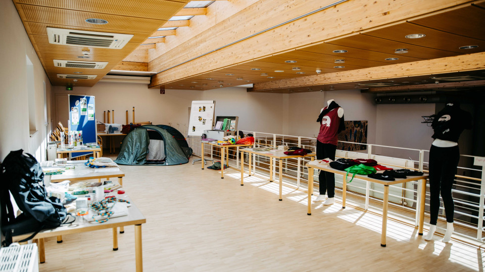 Ausstellungsraum mit Vorzeigeprojekten